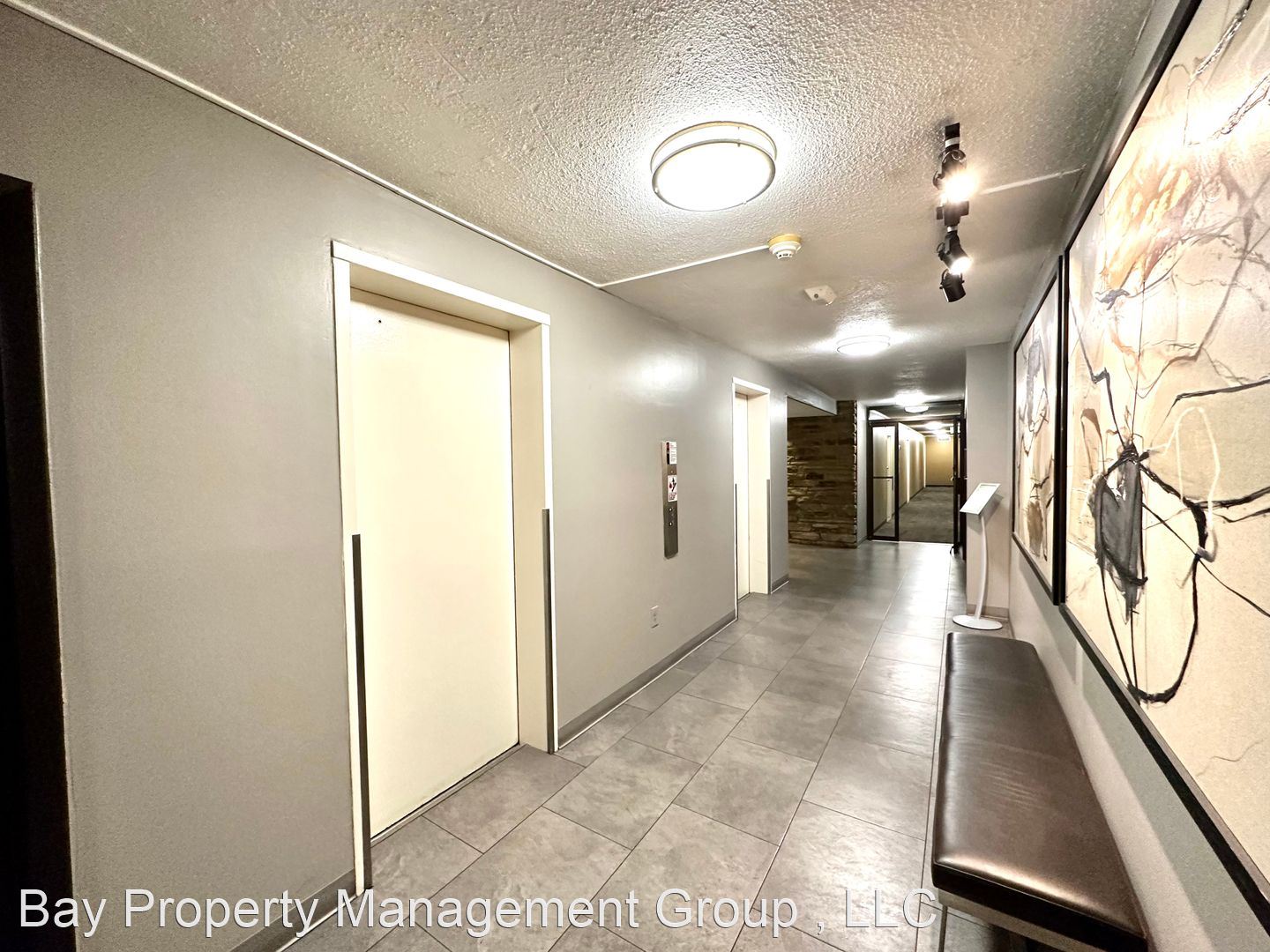 1 E University Pkwy Unit 906